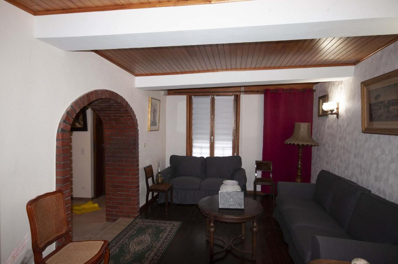 Villa Le Bateau Ivre Fumay Exterior foto
