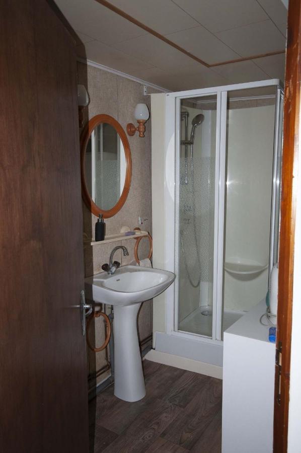 Villa Le Bateau Ivre Fumay Exterior foto