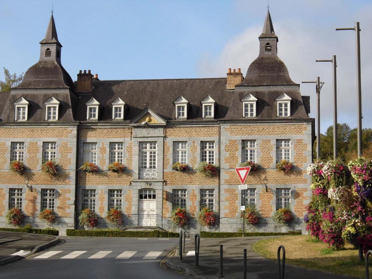 Villa Le Bateau Ivre Fumay Exterior foto